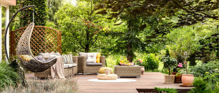 Image banner> Nos 10 conseils pour donner un air de vacances à votre jardin